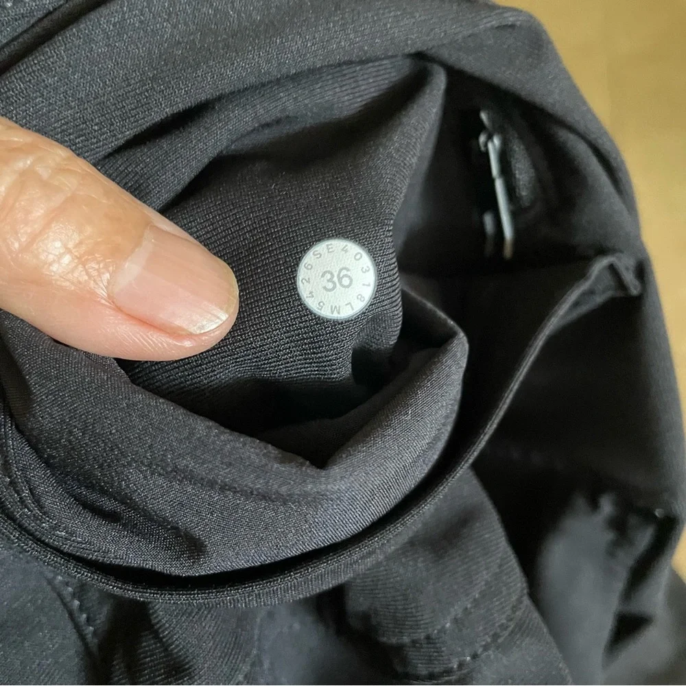 Lululemon ABC Classic Fit Men's Black Pants size 36